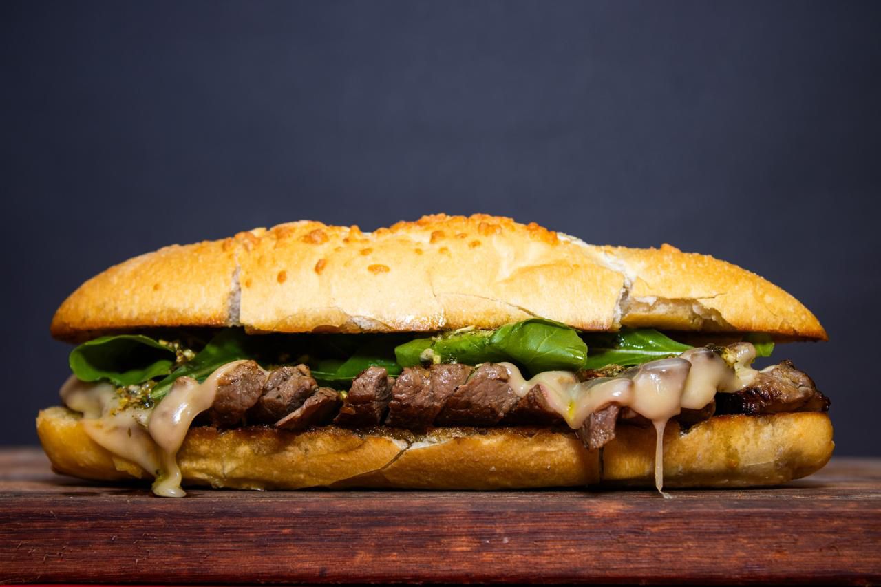 Porto Alegre — iscas de alcatra com chimichurri